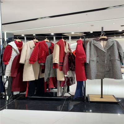 聚焦廣州熙蘭雅 探秘洛唄品牌女裝折扣尾貨的一手批發優勢