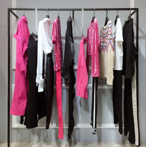 2019夏裝尾貨批發(fā)新風向 折扣走份貨源助你搶占市場